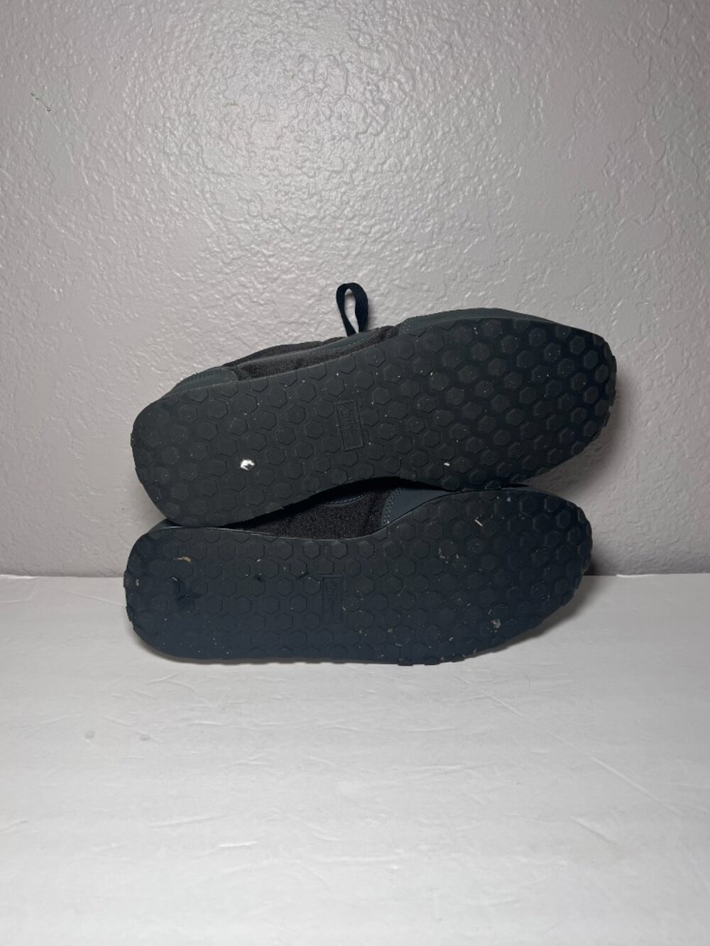 Nike Women Size 9 Genicco Sneakers Black Gray Low Top - Picture 12 of 12